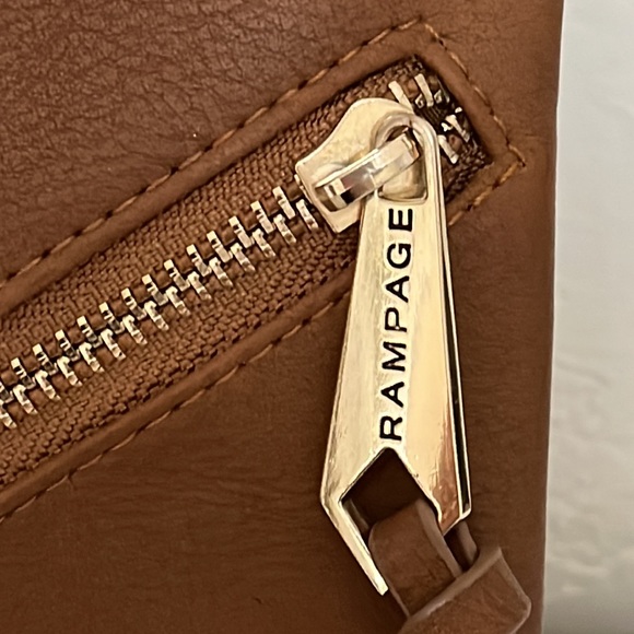 NWOT Rampage Golden Brown Crossbody Purse - Picture 6 of 16